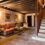 Real La Casa De Arriba Hotel 2*