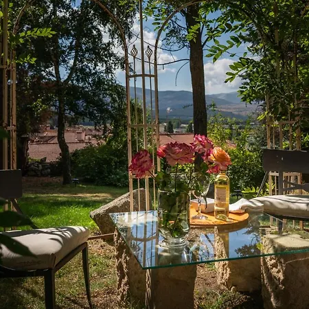 호텔 Real La Casa De Arriba 2*