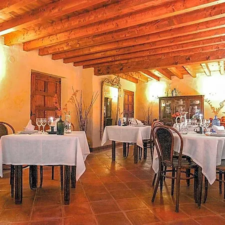 Real La Casa De Arriba