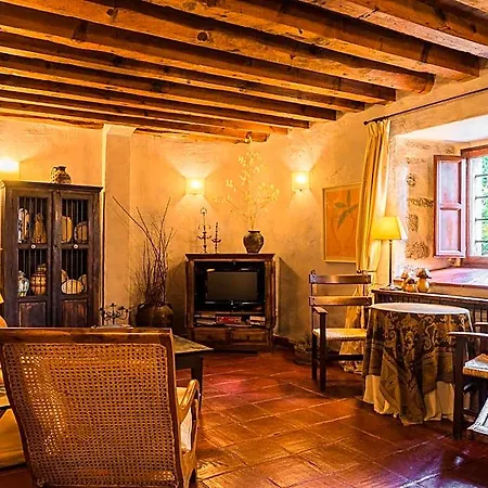 Real La Casa De Arriba Navarredonda de Gredos