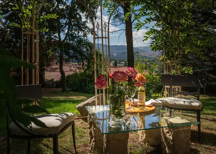 호텔 Real La Casa De Arriba 2*