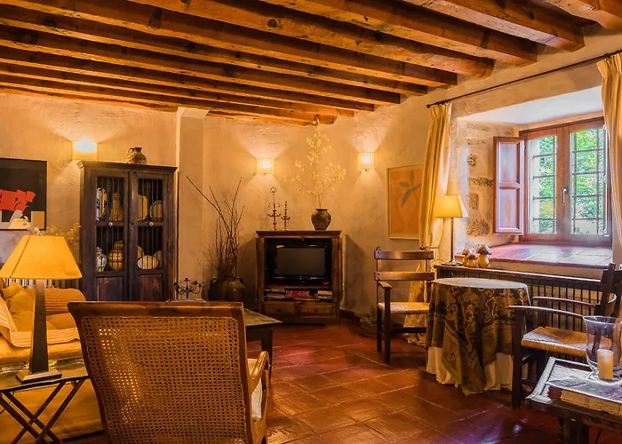 호텔 Real La Casa De Arriba 2*